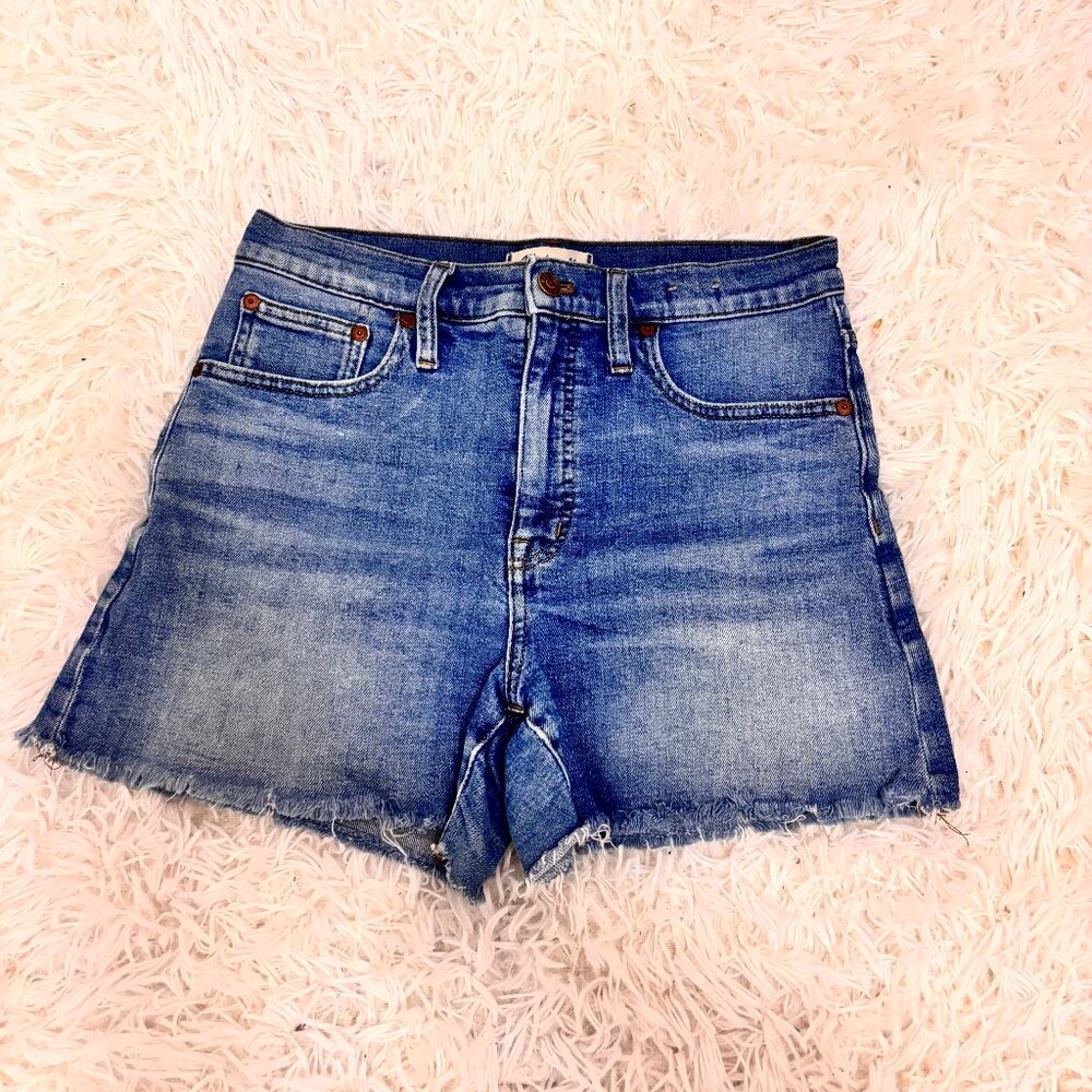 Madewell High Rise Denim Shorts 27 Medium Wash Raw Hem Distressed